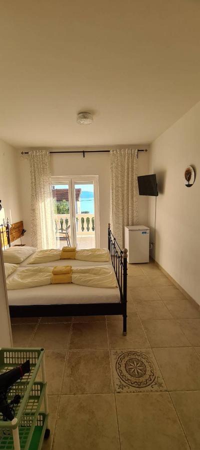 Bed & Breakfast Ruzica Novi Vinodolski Eksteriør billede